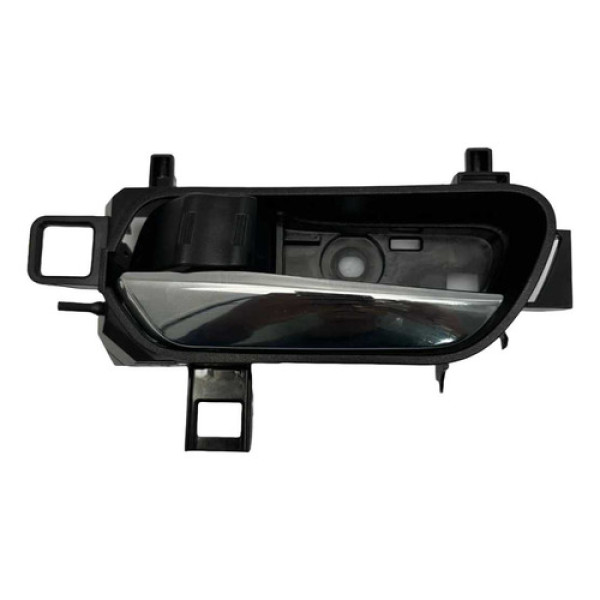 Maçaneta Interna Traseira Esquerda Nissan Kicks 2023 Preto Traseira