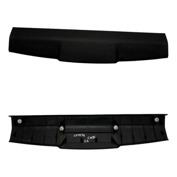 Acabamento Superior Tampa Traseira Toyota Corolla Cross 2022