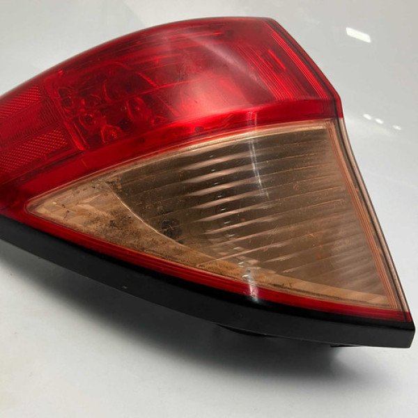 Lanterna Traseira Esquerda Honda Hrv 2015 2016 2017 Detalhe Esquerdo/motorista Vermelha Com Detalhe Fume