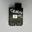 Tomada Usb Dupla Traseira Tracker 2021 C Detalhe  Preto