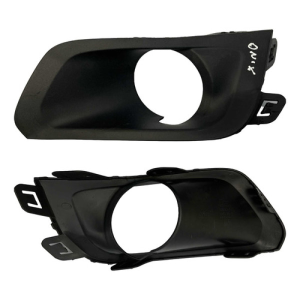 Moldura Farol Milha Direito Onix Prisma 2017 2019 | 52092366 Preto Direito