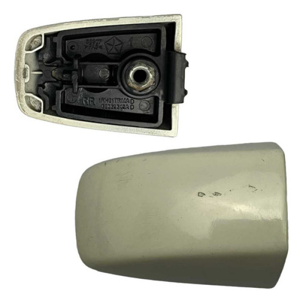 Acabamento Maçaneta Traseira Direita Dodge Jouney 2014