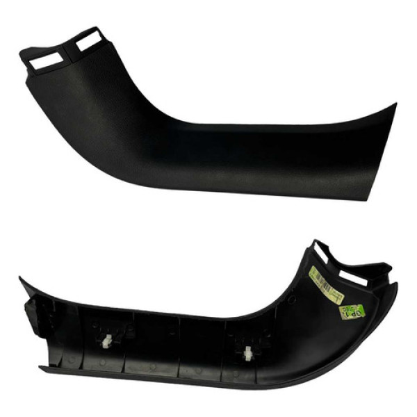 Acabamento Direito Tampa Traseira Corolla Cross 2023 Detalhe - Preto