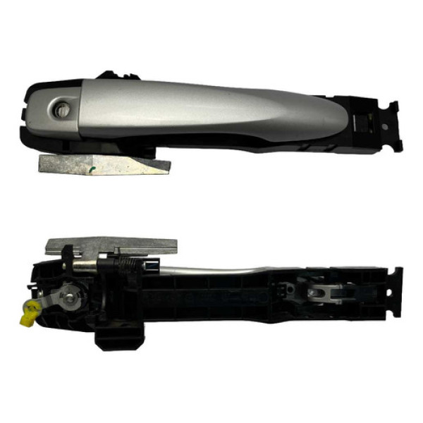 Maçaneta Externa Dianteira Esquerda Nissan Kicks 2023 Dianteira