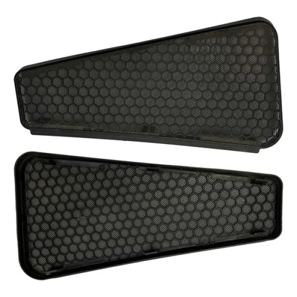 Grade Direita Churrasqueira Ford Focus 2014 2018 Preto