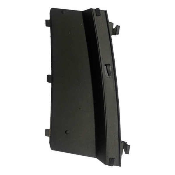 Acabamento Churrasqueira Esquerdo Toyota Yaris 2019 2024 - Preto