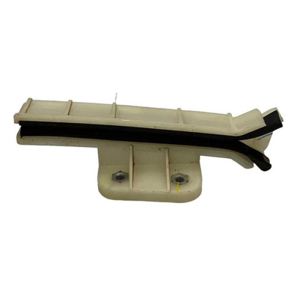 Guia Vidro Traseiro Direito Fiat Strada Freedom 2021 Branco