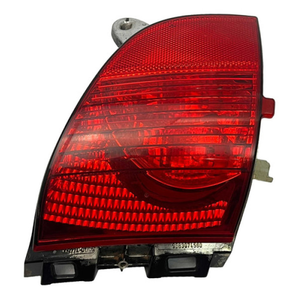 Lanterna Esquerda Parachoque Peugeot 2008 16/20 9683074580 Esquerdo/motorista Vermelho