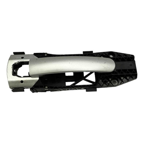 Maçaneta Externa Traseira Direita Vw Fox 2010 C Detalhe Prata Traseira