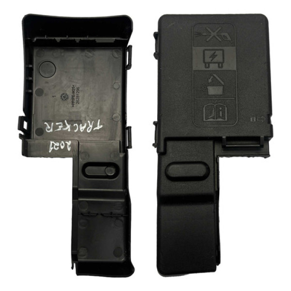 Tampa Polo Positivo Bateria Tracker 2021 2023 | 26281296