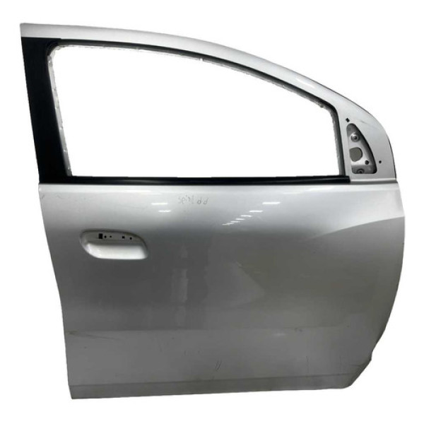 Porta Dianteira Direita Chevrolet Spin 2013 2024 Detalhe Dianteira Direita Cinza