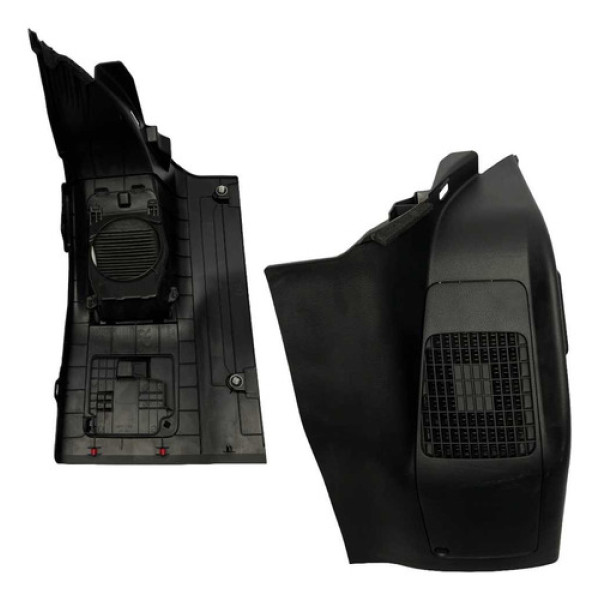 Moldura Banco Traseiro Direito Toyota Corolla Hybrid 2020 