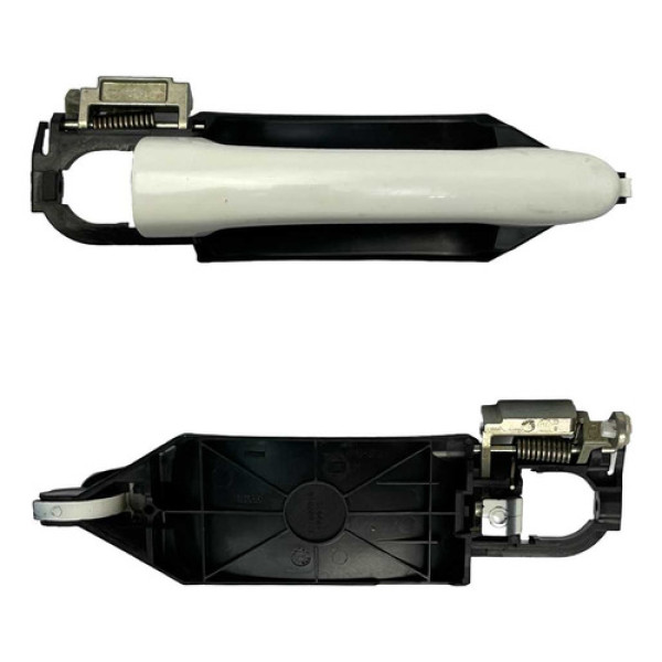 Maçaneta Externa Dianteira Direita Fiat Strada 2020 2024  Dianteira