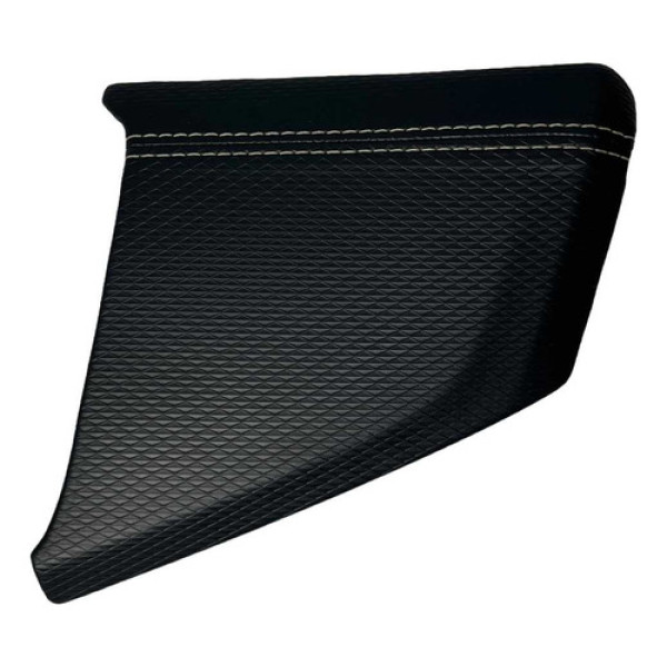 Acabamento Esquerdo Painel Chevrolet Tracker Premier 2020  Preto Listras