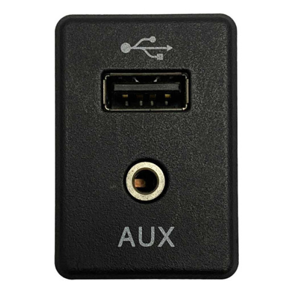 Entrada Usb Auxiliar Nissan Kicks 2017 | 795405004 Preto