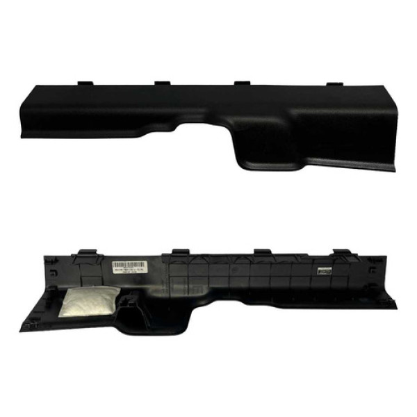 Soleira Dianteira Esquerda Filtro Detalhe Hrv 2015  Preto