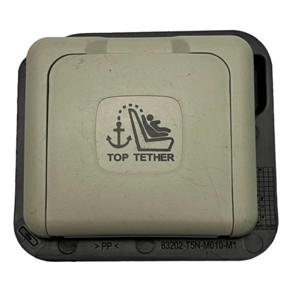 Acabamento Direto Cadeirinha Fit 2015 2018 | 83202t5nm010m1