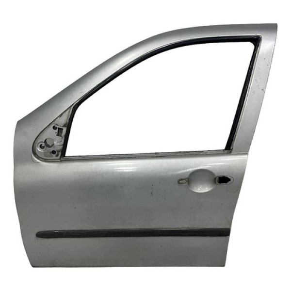 Porta Dianteira Esquerda Fiat Siena 2004 2012 Dianteira Esquerda Cinza