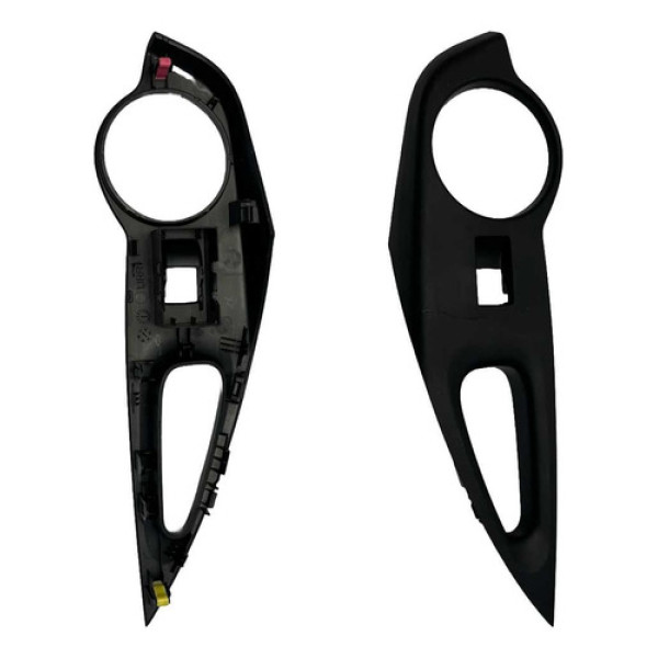 Moldura Botão Vidro Traseiro Esquerdo Corolla Cross 2024 