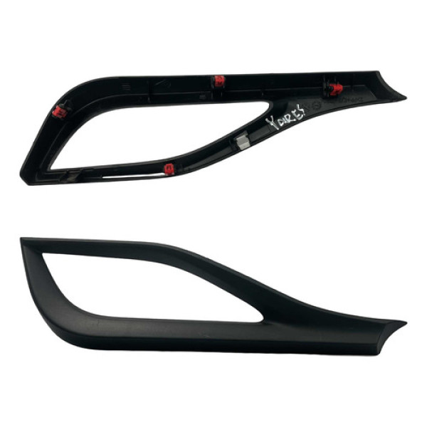 Moldura Difusor Esquerdo Toyota Yaris 2019