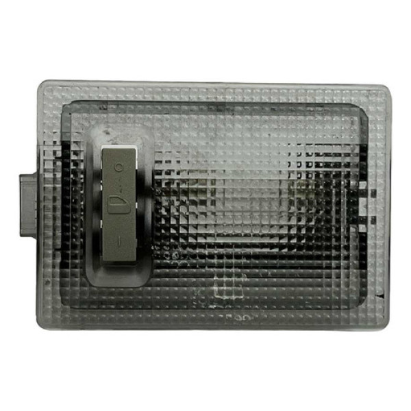 Lanterna Luz Teto Salão Cortesia Chevrolet Ônix 2015