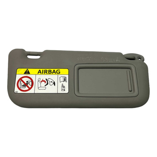 Quebra Sol Direito Toyota Yaris 2022 2024