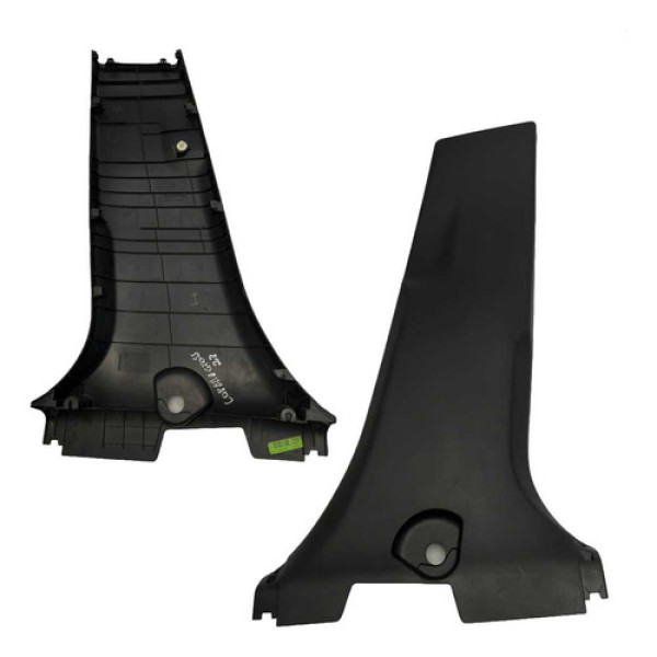 Acabamento Coluna Central Direita Toyota Corolla Cross 2023